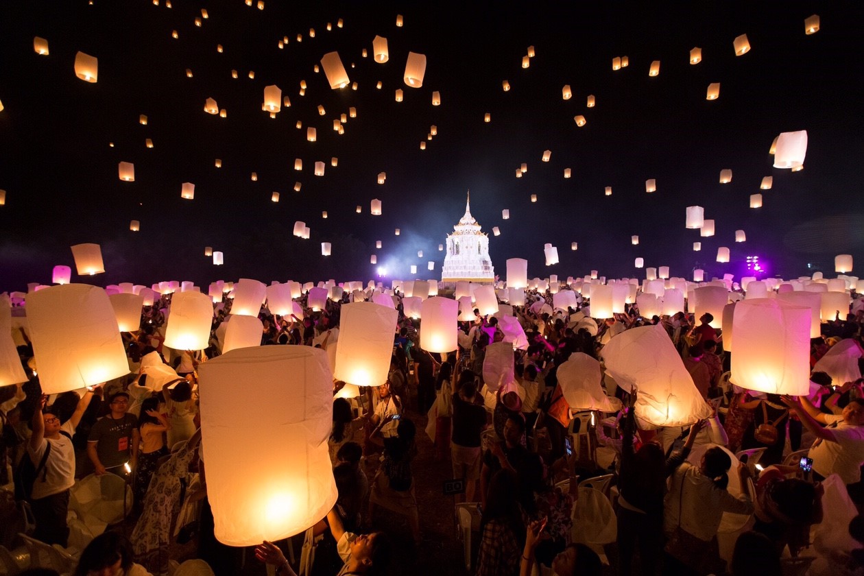 Festival das Lanternas 2022 na Tailândia CHIANG MAI TOURS